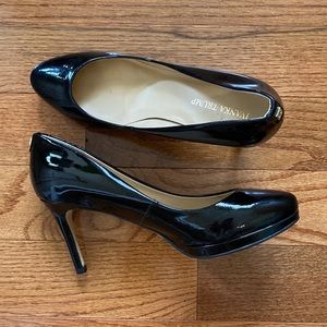 Ivanka Trump black heels